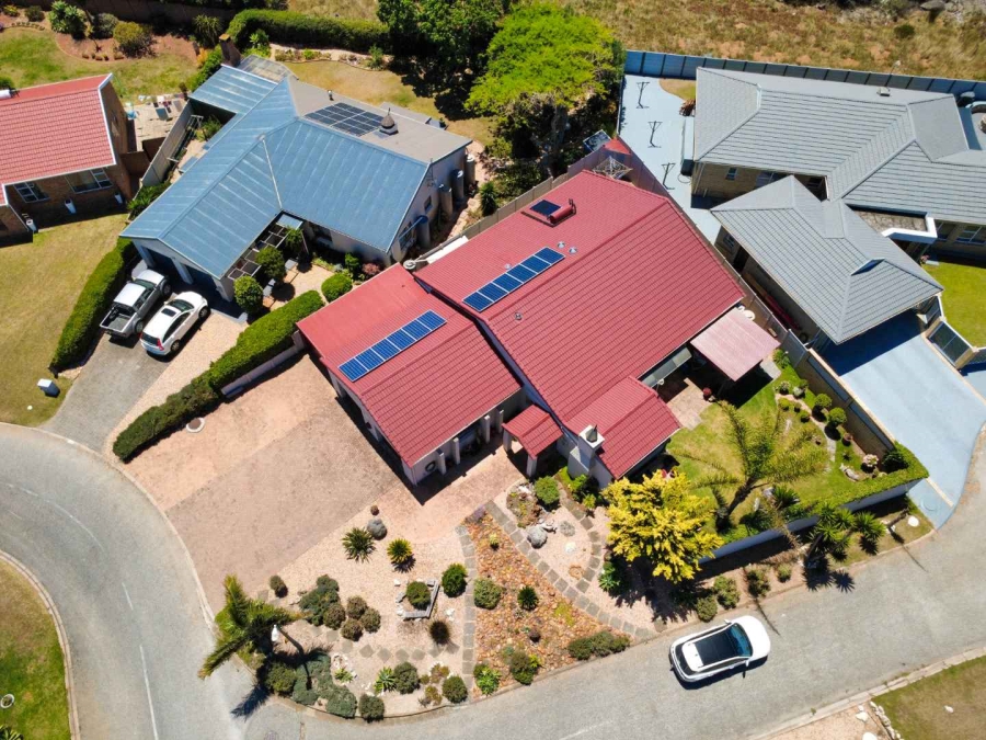 3 Bedroom Property for Sale in Stilbaai Wes Western Cape